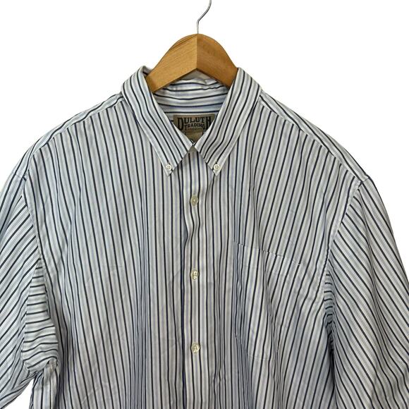 Duluth Trading Men's Button Down Shirt Blue White Stripe 100% Cotton Size XL - Picture 3 of 5